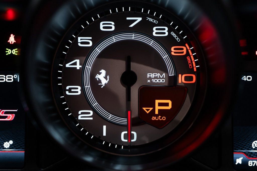 Certified 2022 Ferrari 812 GTS RWD image 27