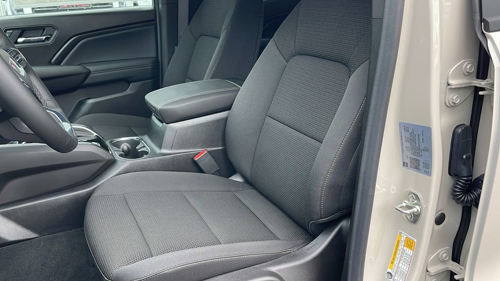 New 2026 GMC Canyon Elevation w/ Convenience Package image 10