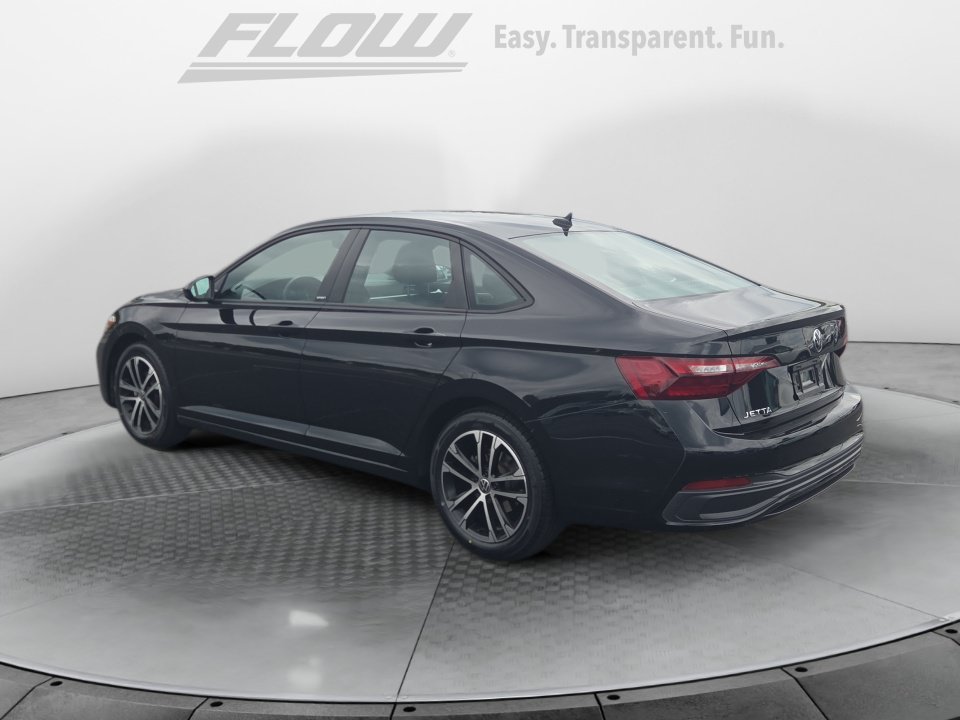 Used 2024 Volkswagen Jetta Sport FWD image 6