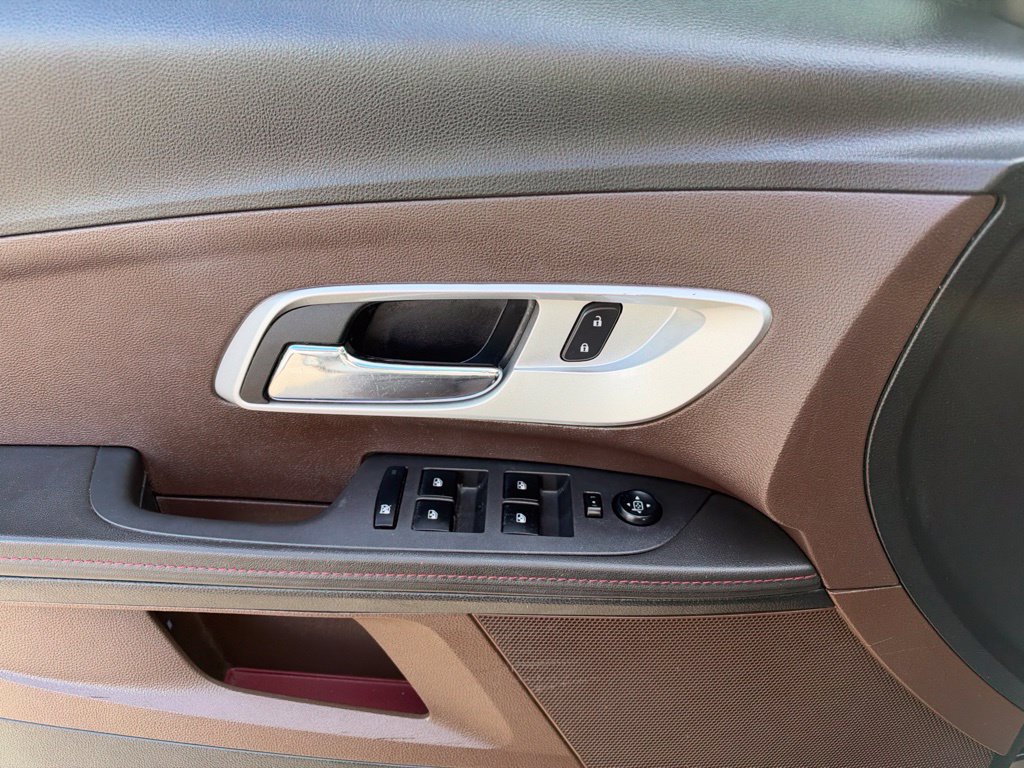Used 2012 Chevrolet Equinox LTZ FWD image 14