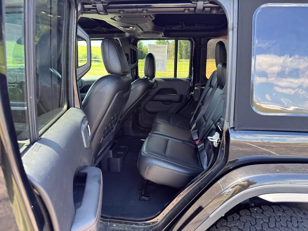 Used 2023 Jeep Wrangler Unlimited Rubicon 392 w/ Xtreme Recon 35" Tire Package AWD/4WD image 27
