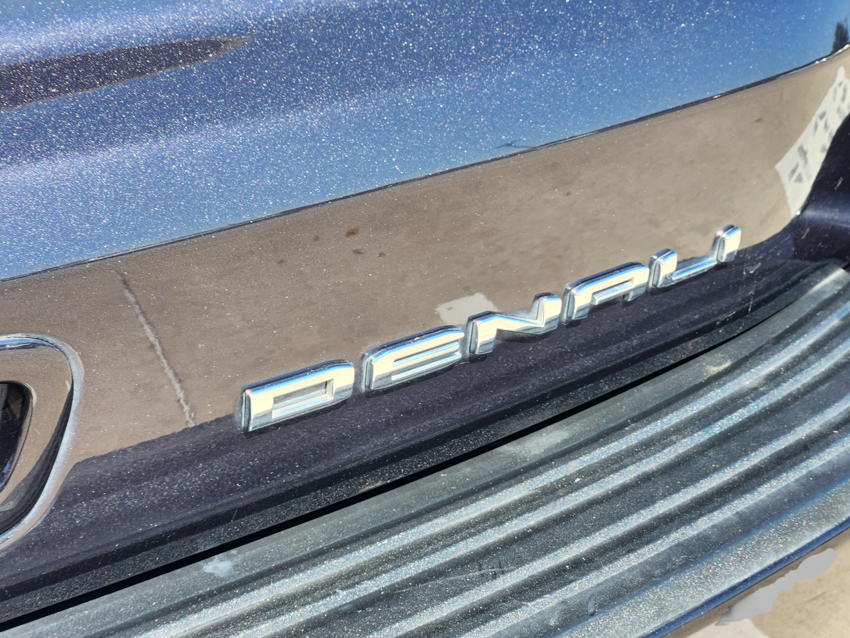 Used 2023 GMC Yukon Denali w/ LPO, Floor Liner Package AWD/4WD image 37