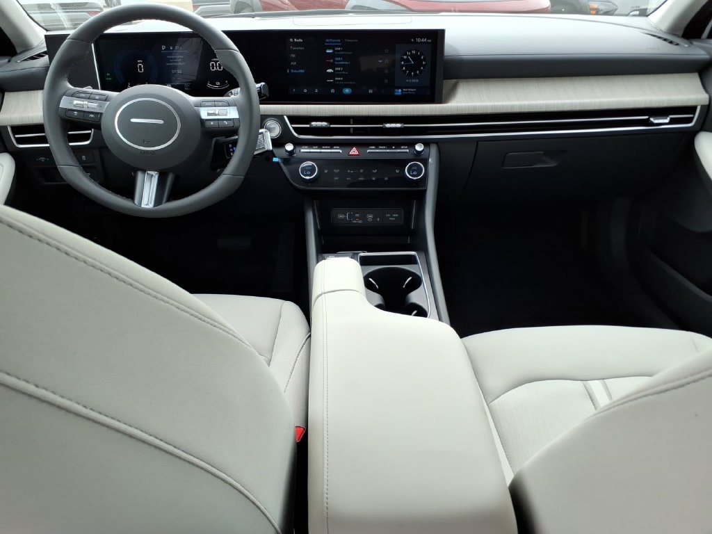 Used 2026 Hyundai Sonata SEL FWD image 12