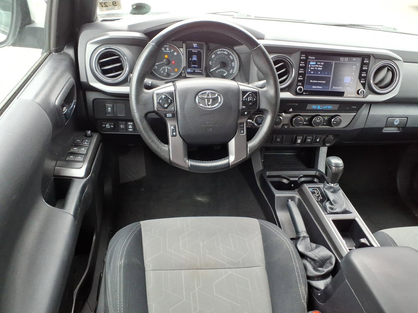 Used 2022 Toyota Tacoma TRD Off-Road AWD/4WD image 9