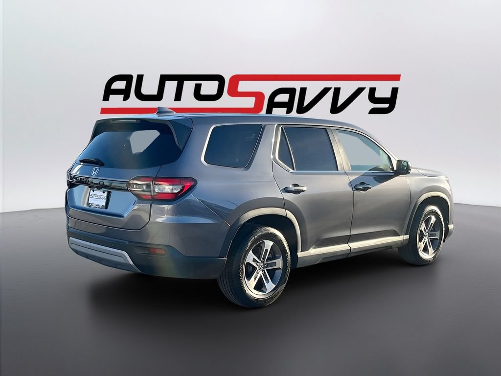 Used 2025 Honda Pilot EX-L image 7