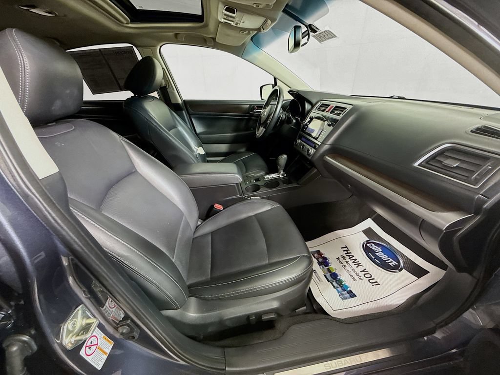 Used 2015 Subaru Legacy 3.6R Limited AWD/4WD image 31