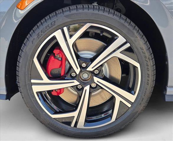 New 2025 Volkswagen Golf SE image 10