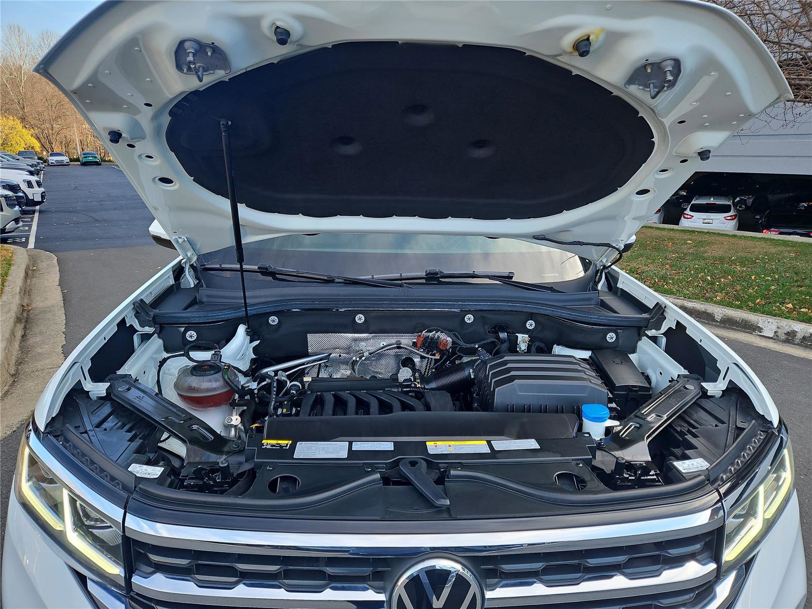 Certified 2021 Volkswagen Atlas SEL image 10