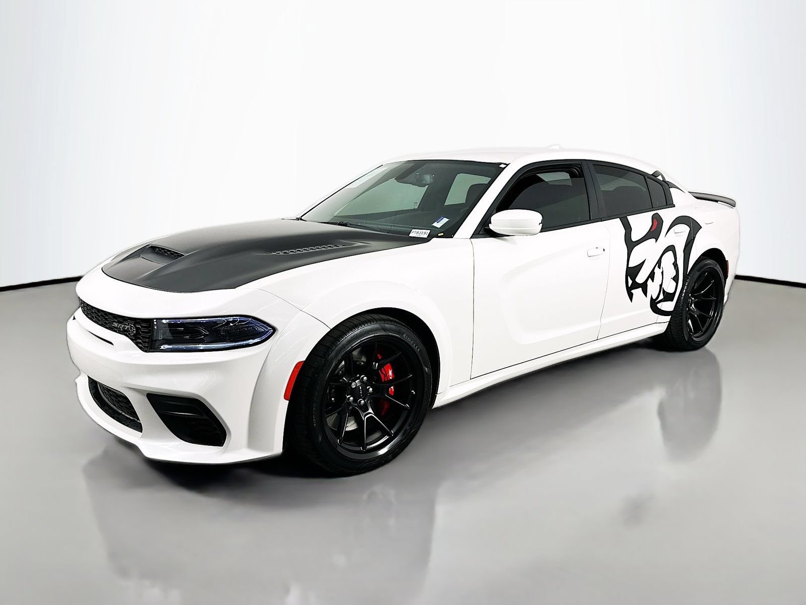 Used 2023 Dodge Charger SRT Hellcat RWD image 3