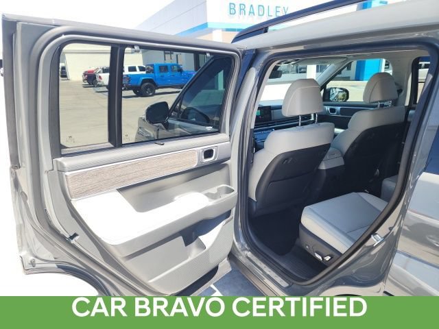 Used 2024 Hyundai Santa Fe Calligraphy FWD image 19