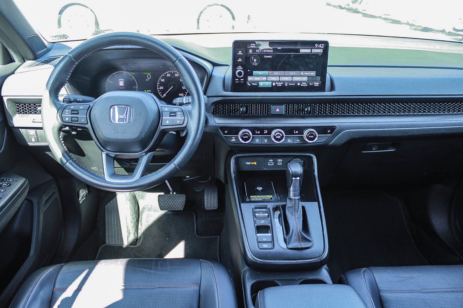 Certified 2025 Honda CR-V Sport-L image 14