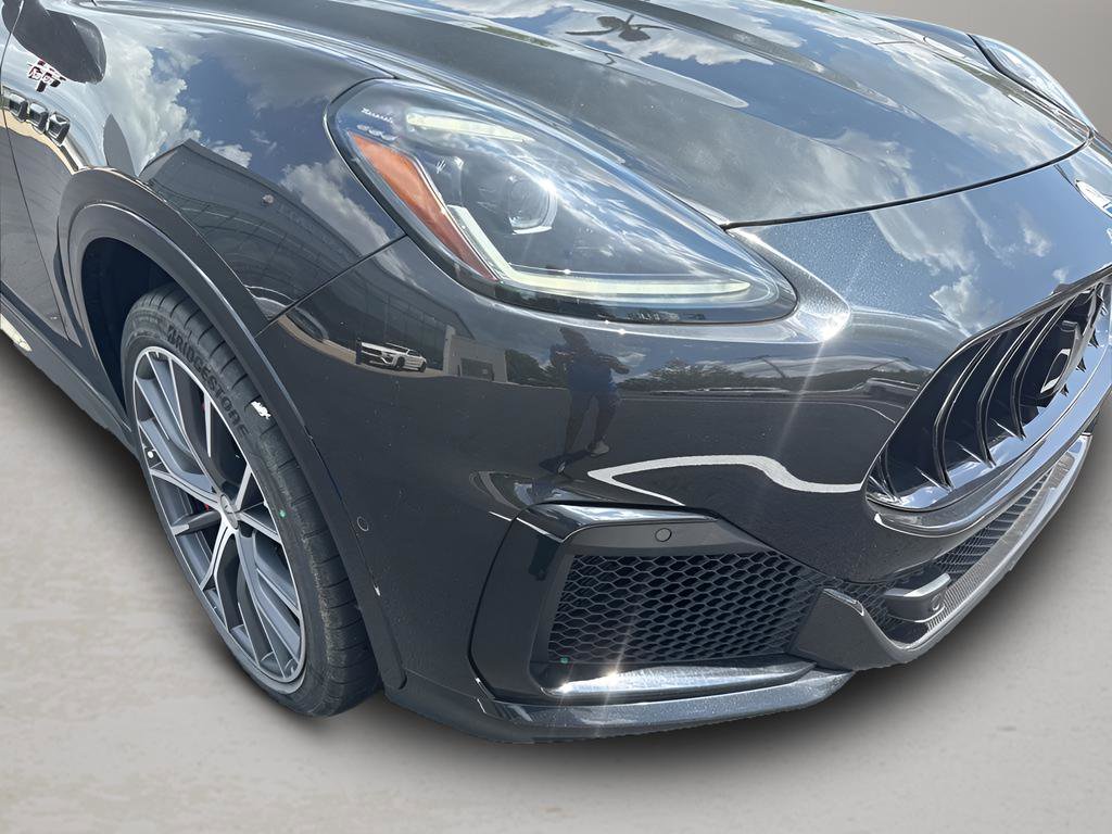 New 2025 Maserati Grecale Trofeo image 10