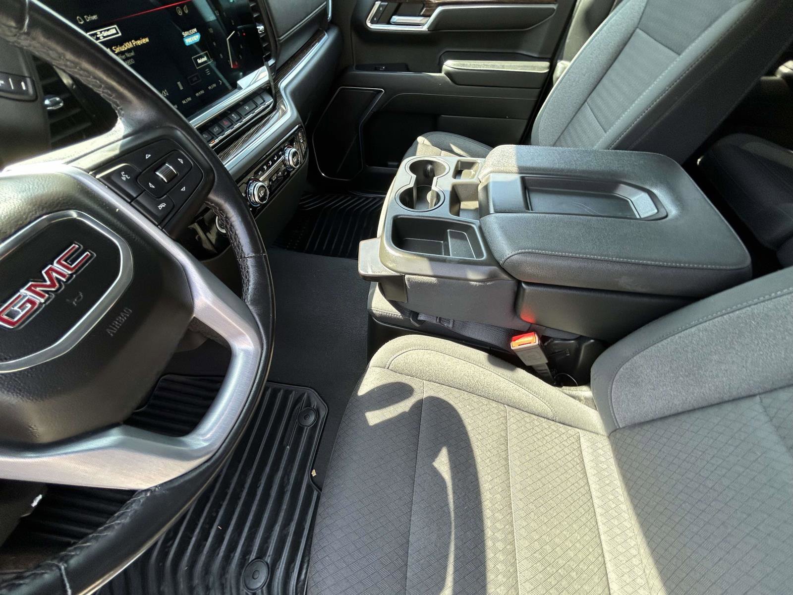 Used 2022 GMC Sierra 1500 Elevation image 10