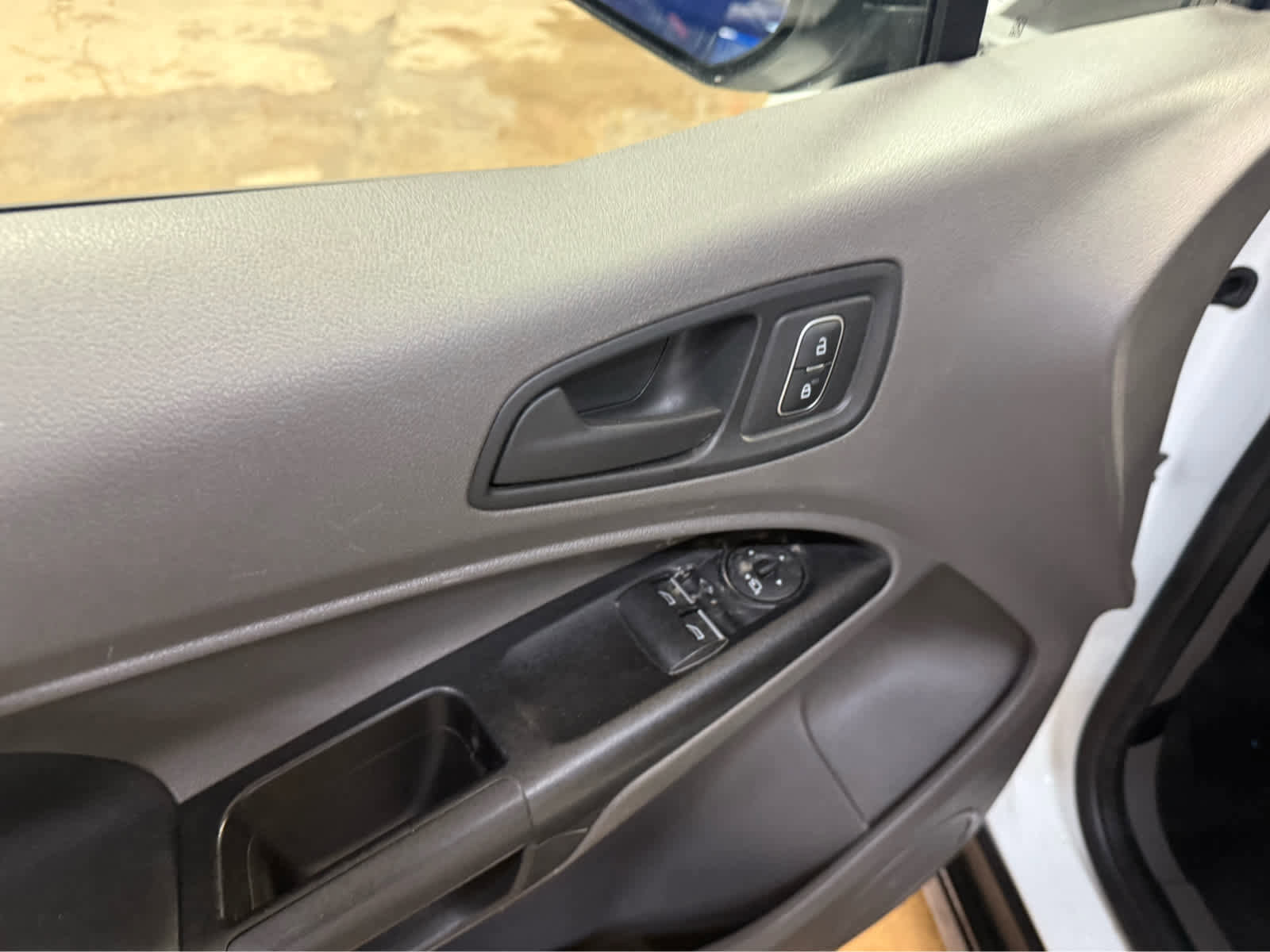 Used 2022 Ford Transit Connect XL FWD image 7