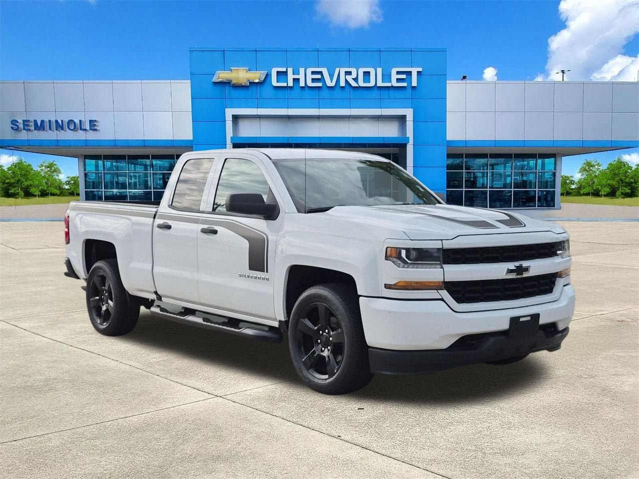 Used 2017 Chevrolet Silverado 1500 Custom w/ Rally 1 Edition RWD image 1