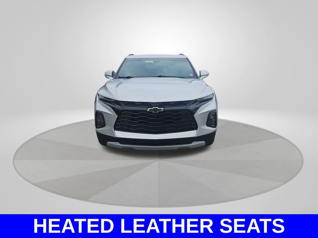 Used 2020 Chevrolet Blazer LT w/ Sound & Technology Package AWD/4WD image 3