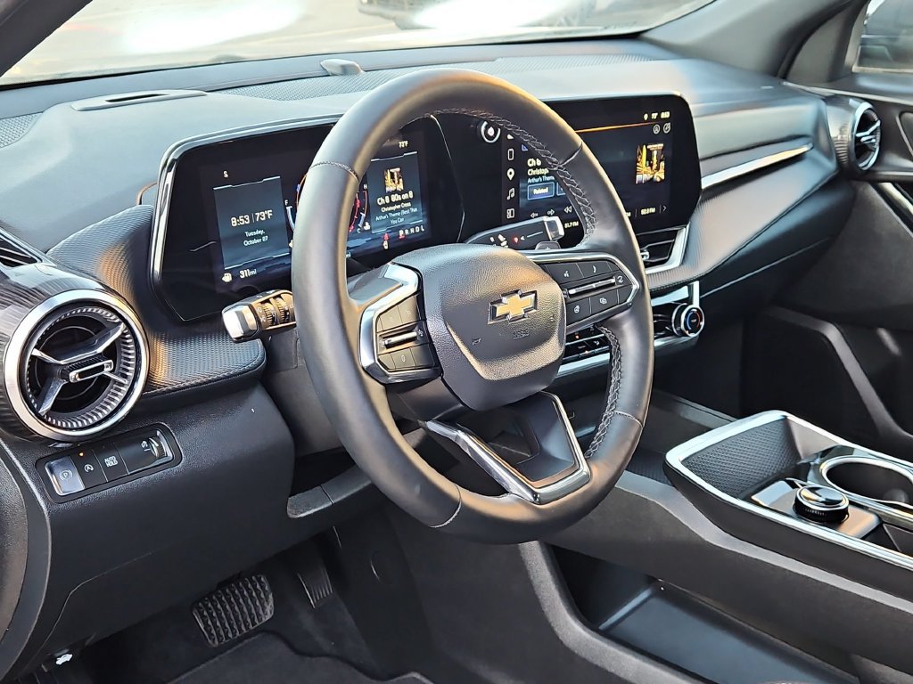 Used 2026 Chevrolet Equinox LT FWD image 15