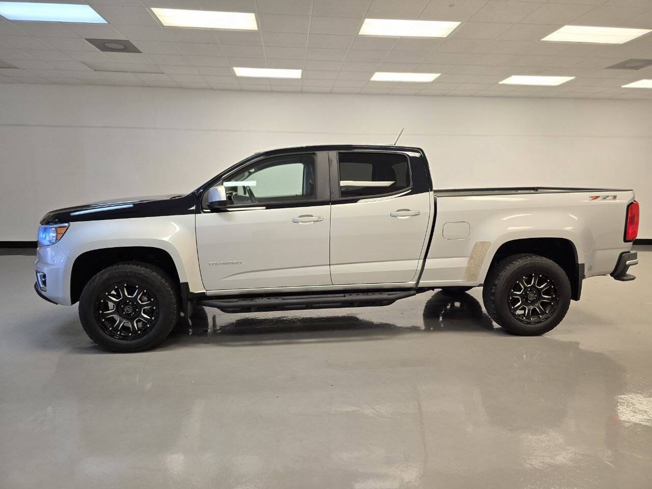 Used 2015 Chevrolet Colorado Z71 RWD image 5