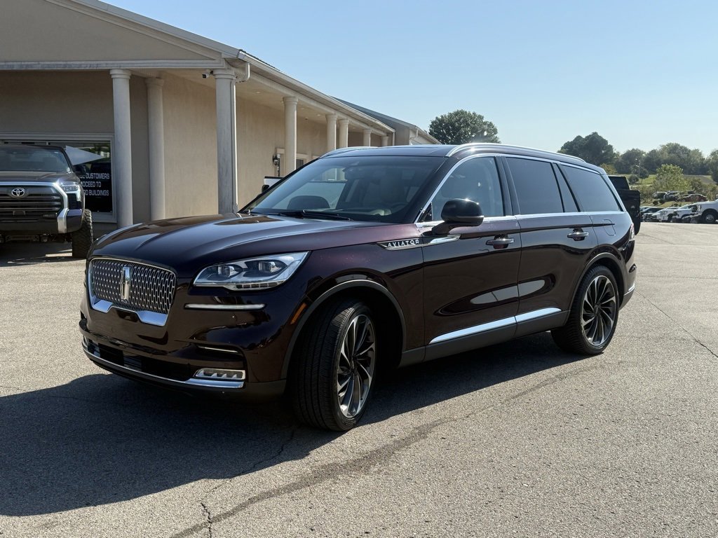 Used 2023 Lincoln Aviator Reserve w/ Equipment Group 201A image 5