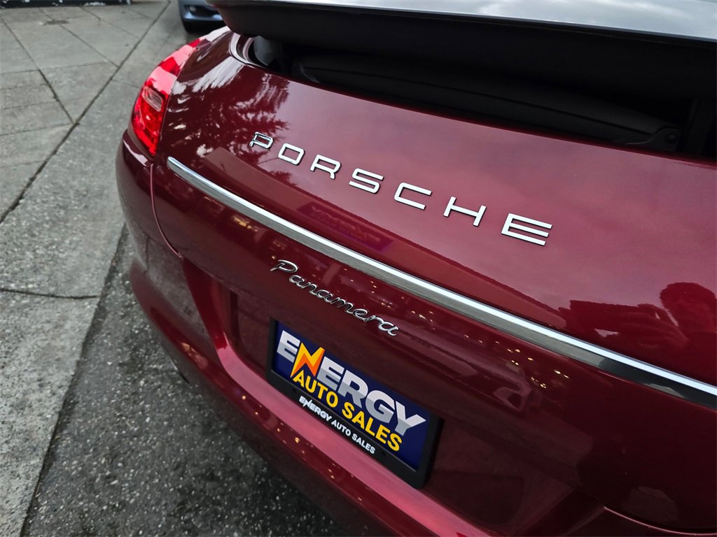 Used 2011 Porsche Panamera 4 image 18