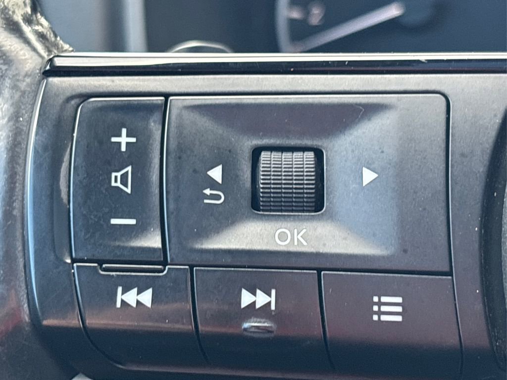 Used 2021 Nissan Rogue SL w/ Premium Package image 39