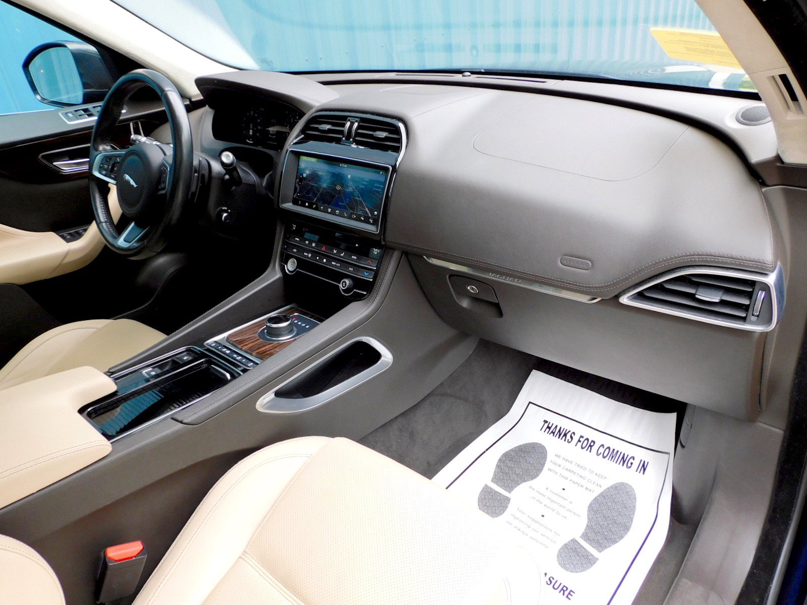 Used 2020 Jaguar F-PACE Prestige AWD/4WD image 20
