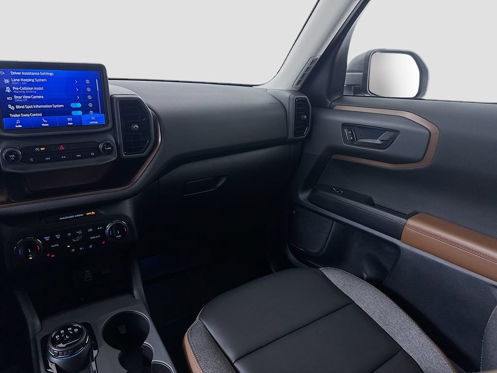 Used 2024 Ford Bronco Sport Outer Banks w/ Tech Package image 22