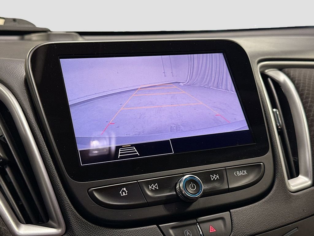 Used 2021 Chevrolet Malibu LS FWD image 13