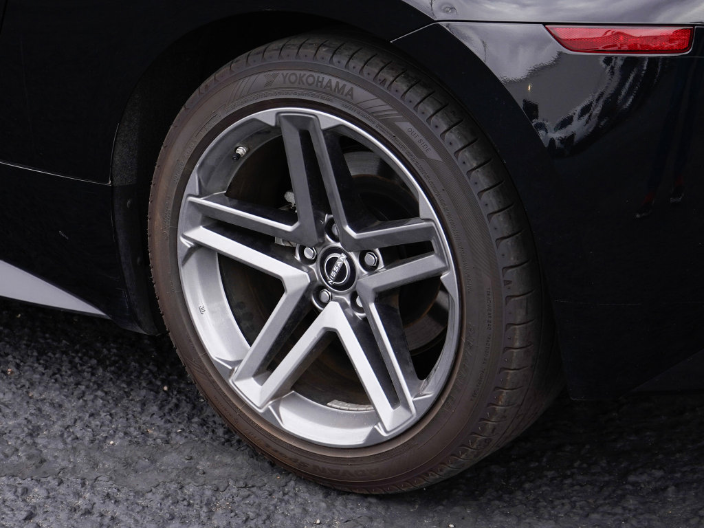 Used 2024 Nissan Z Sport w/ Floor Mat Package RWD image 8