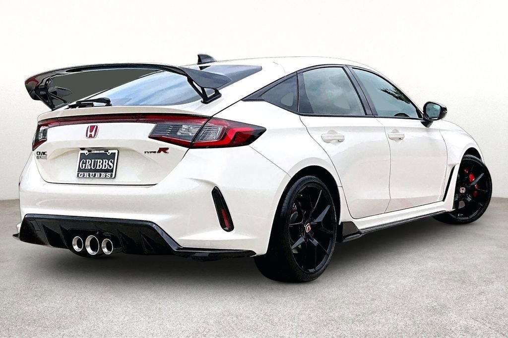 Used 2025 Honda Civic Type R image 2