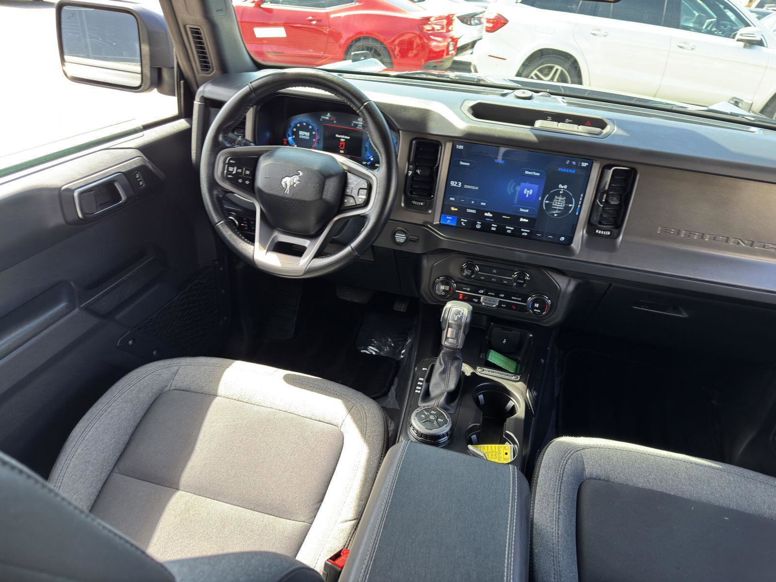 Used 2025 Ford Bronco Big Bend image 35