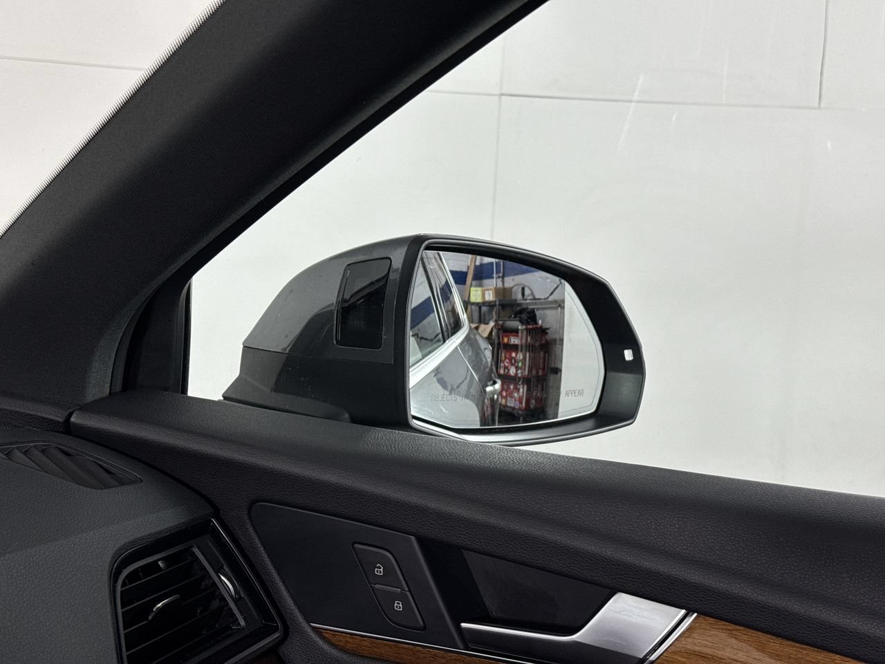 Used 2023 Audi Q5 2.0T Premium w/ Convenience Package AWD/4WD image 20