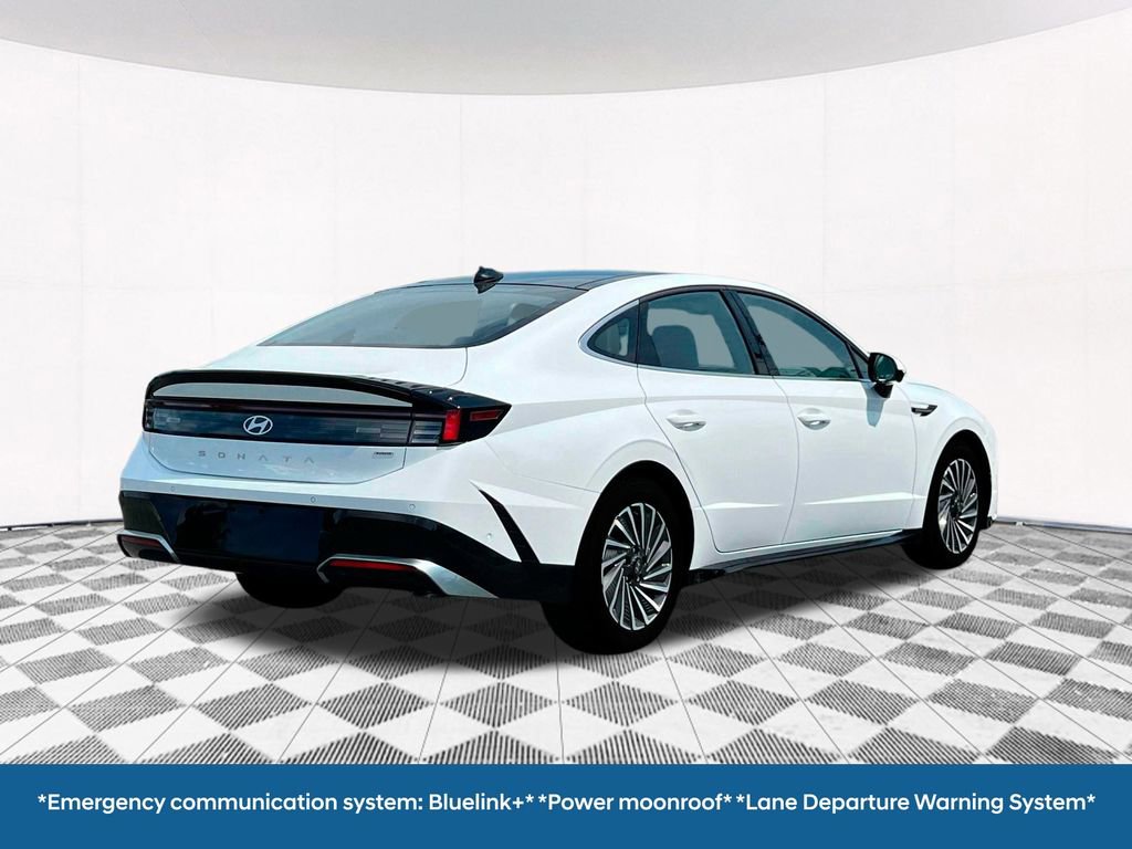 New 2025 Hyundai Sonata Limited image 12