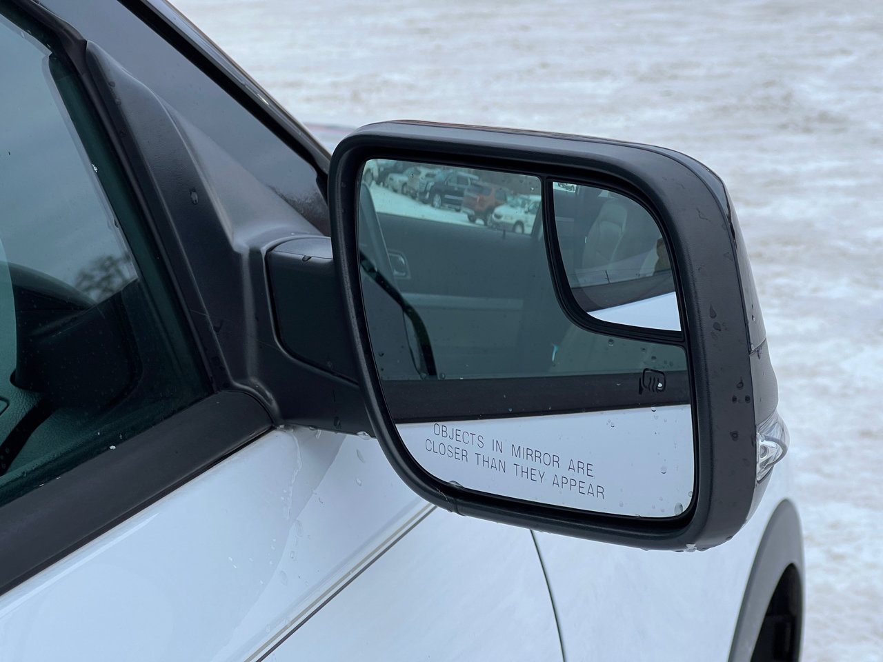 Used 2016 Ford Explorer XLT w/ Equipment Group 202A image 41