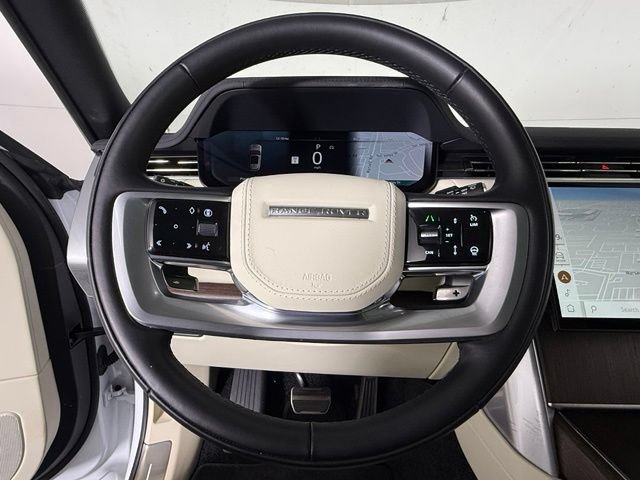 Certified 2026 Land Rover Range Rover SE AWD/4WD image 29