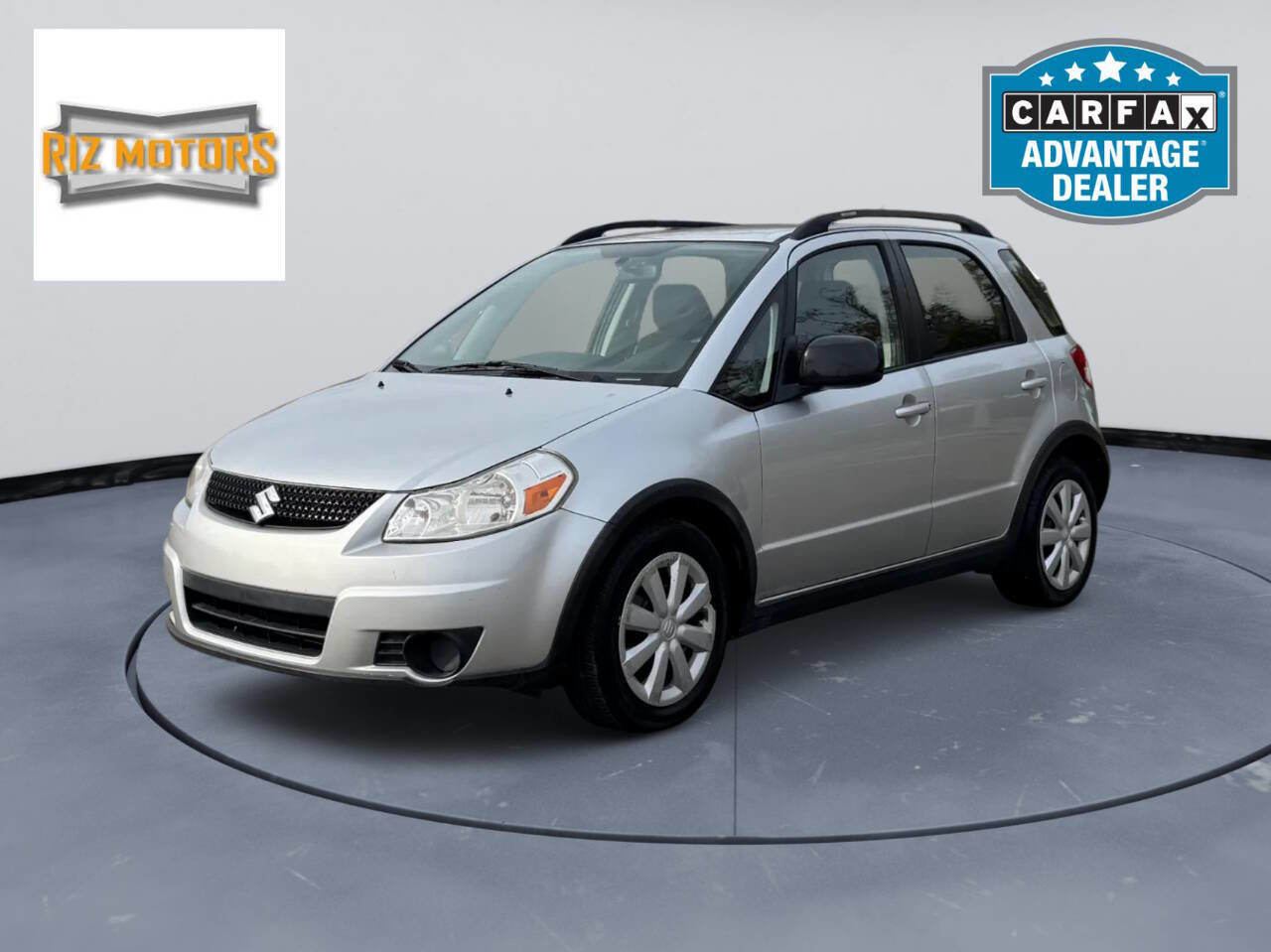 Used 2010 Suzuki SX4 Base 4dr Crossover CVT image 2