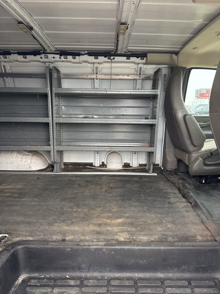 Used 2021 Chevrolet Express 2500 w/ Driver Convenience Package image 20