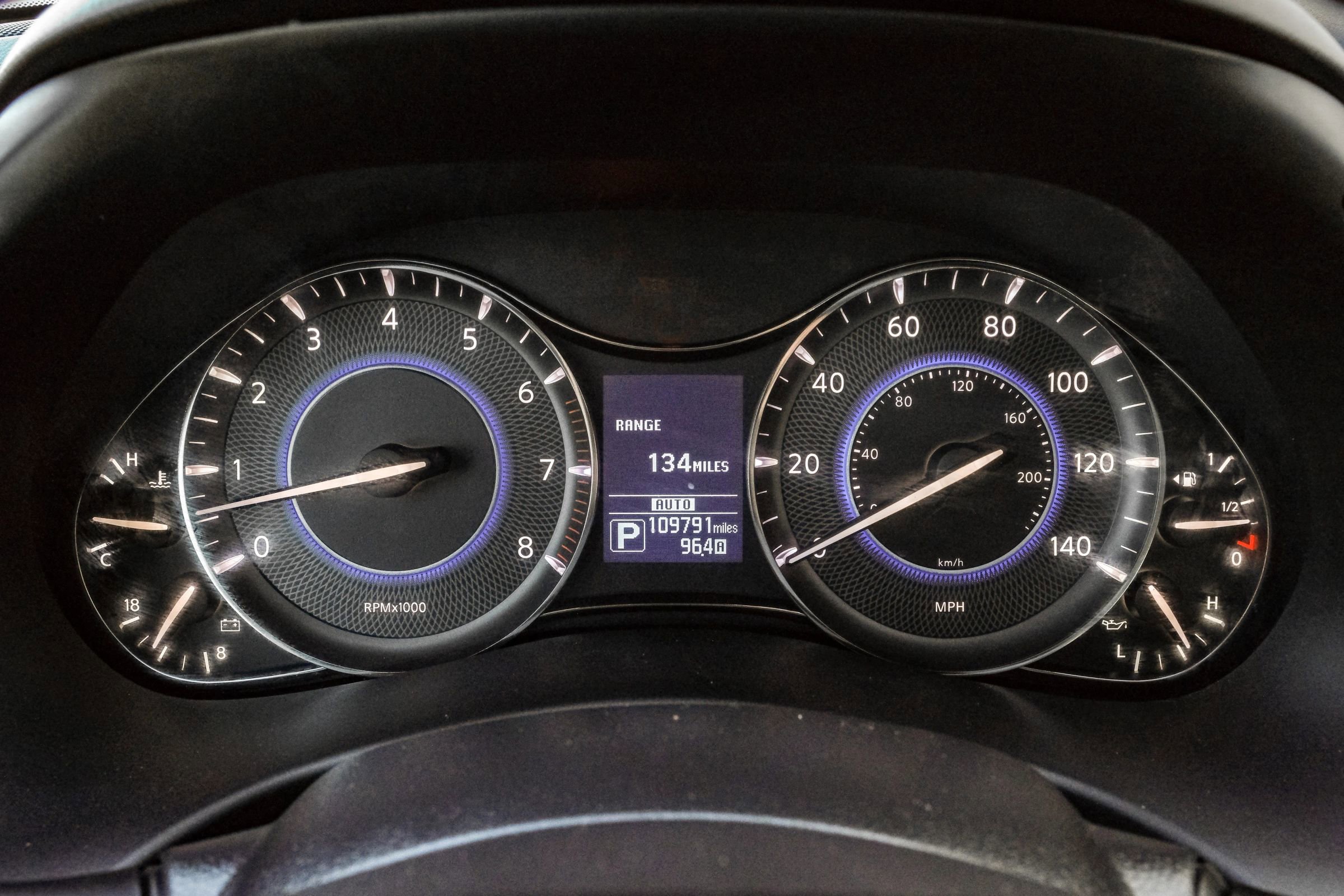 Used 2016 INFINITI QX80 4WD w/ Deluxe Technology Package image 22