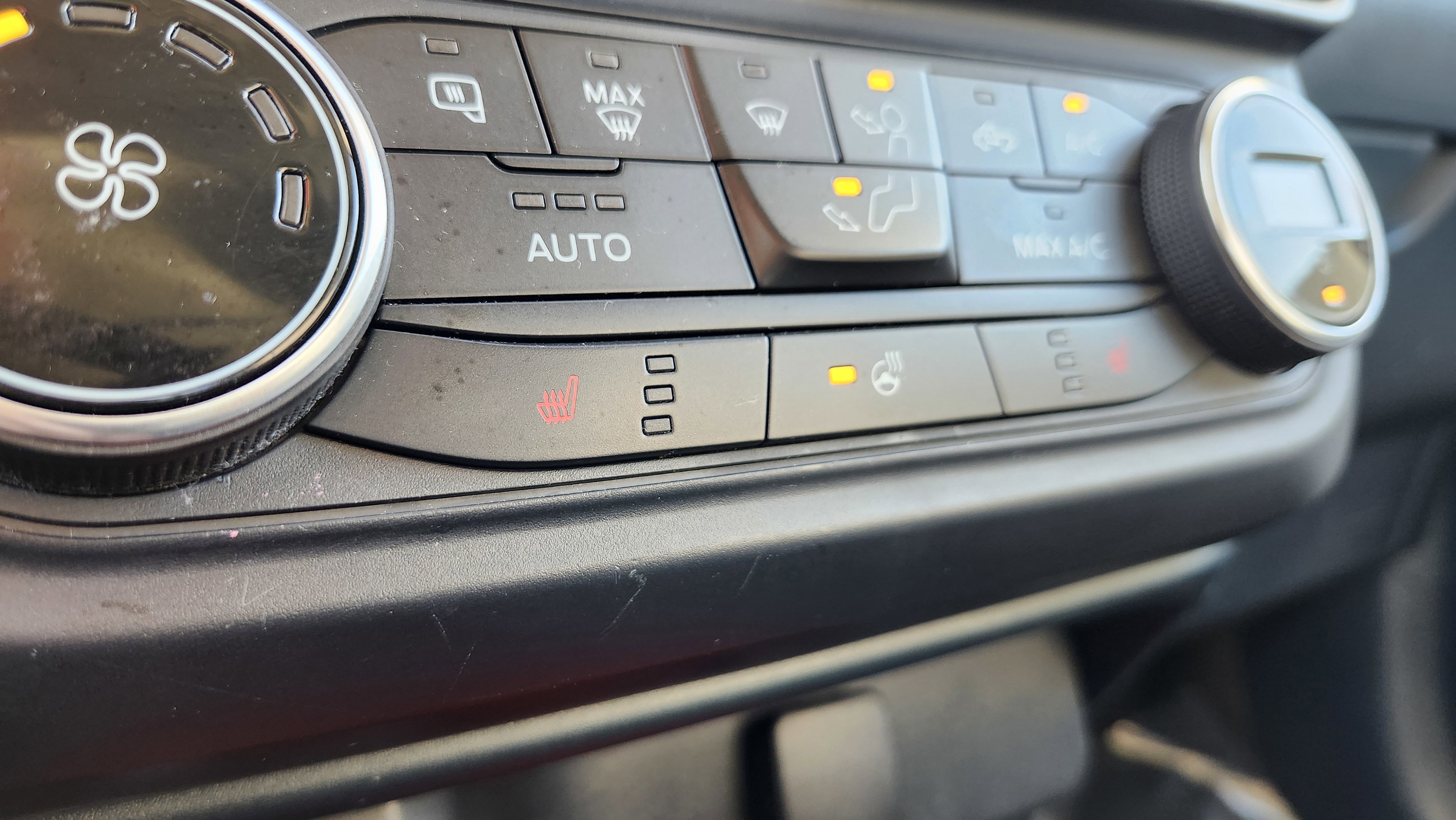 Used 2022 Ford Maverick XLT w/ Equipment Group 300A Standard image 29