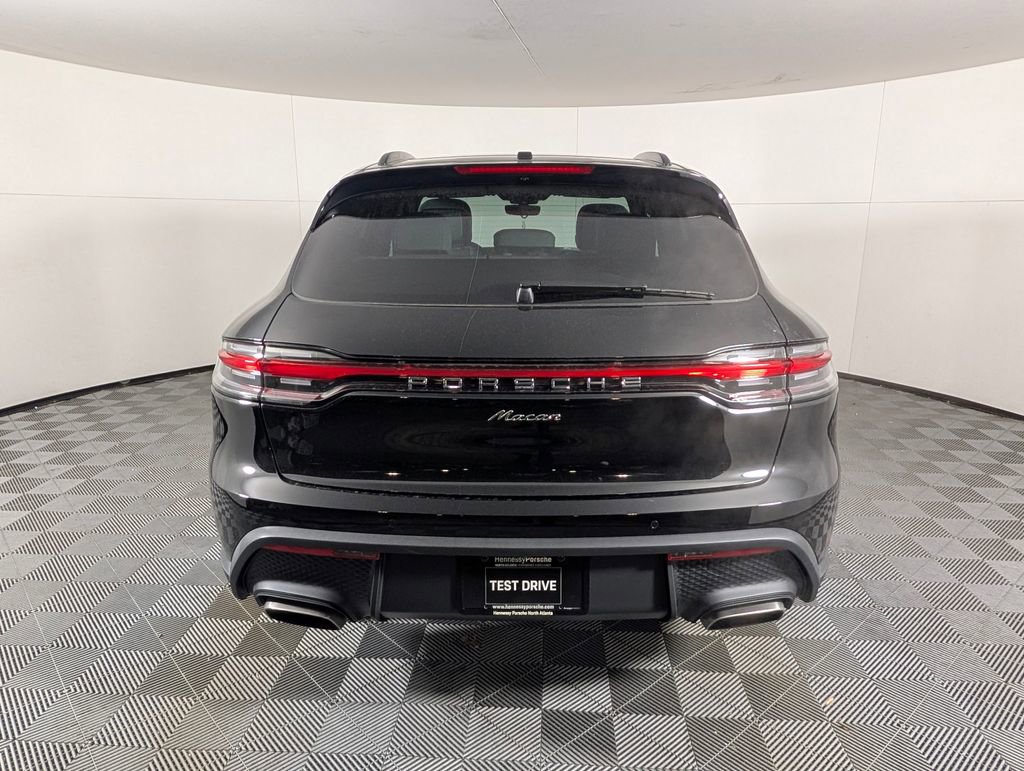 New 2026 Porsche Macan image 6