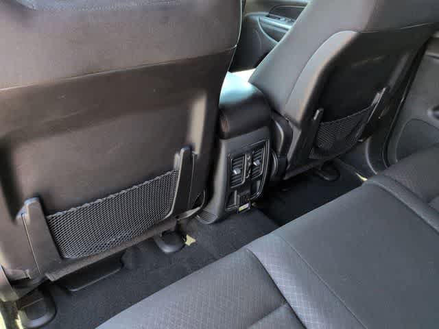 Used 2022 Jeep Grand Cherokee Laredo E w/ Security & Convenience Group AWD/4WD image 18