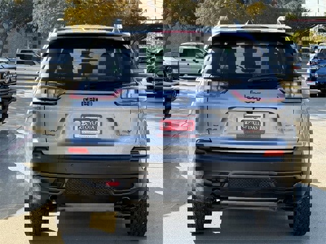 Used 2020 Jeep Cherokee Trailhawk w/ Comfort/Convenience Group image 5