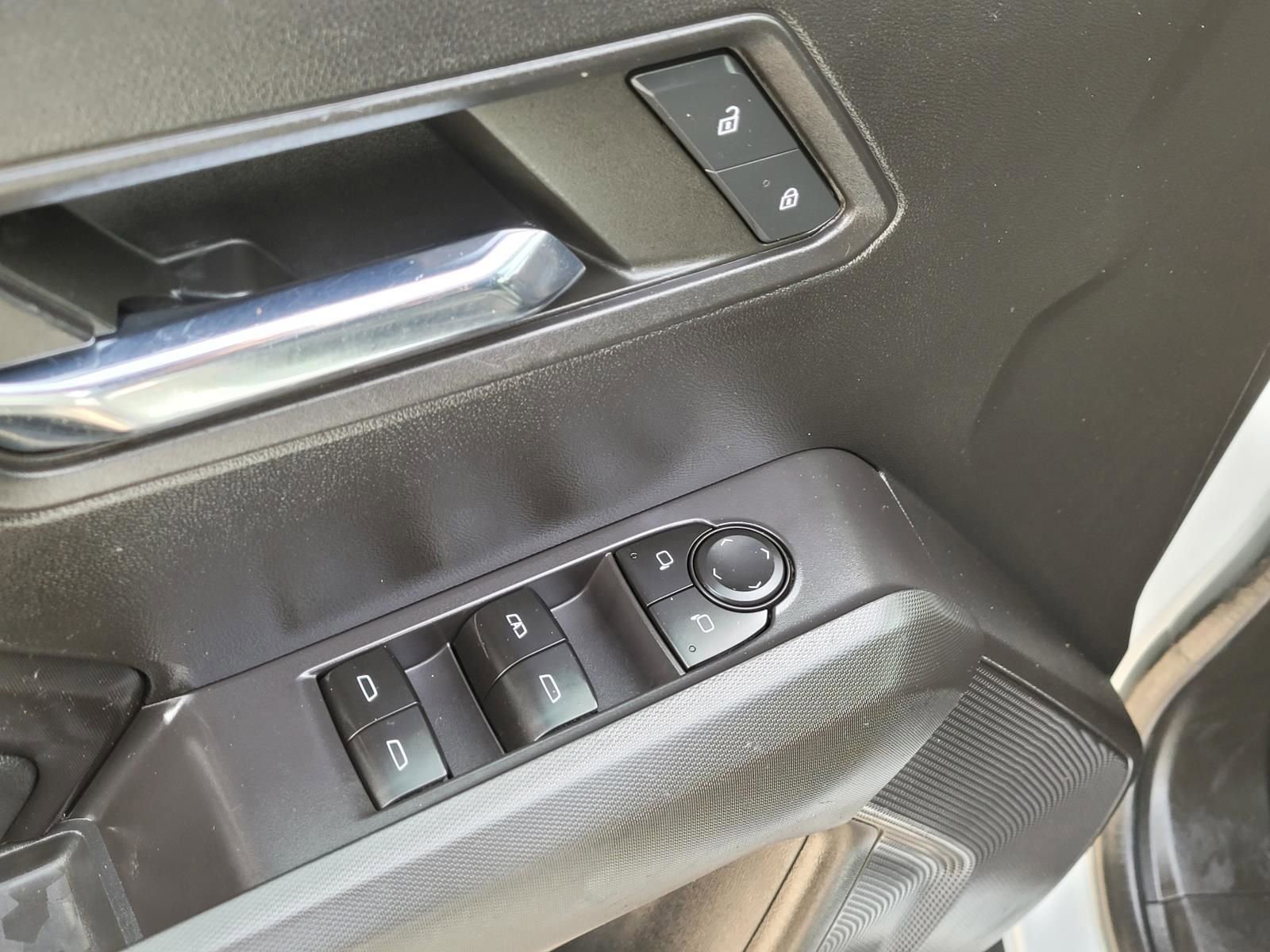 Used 2023 Chevrolet Colorado LT image 19