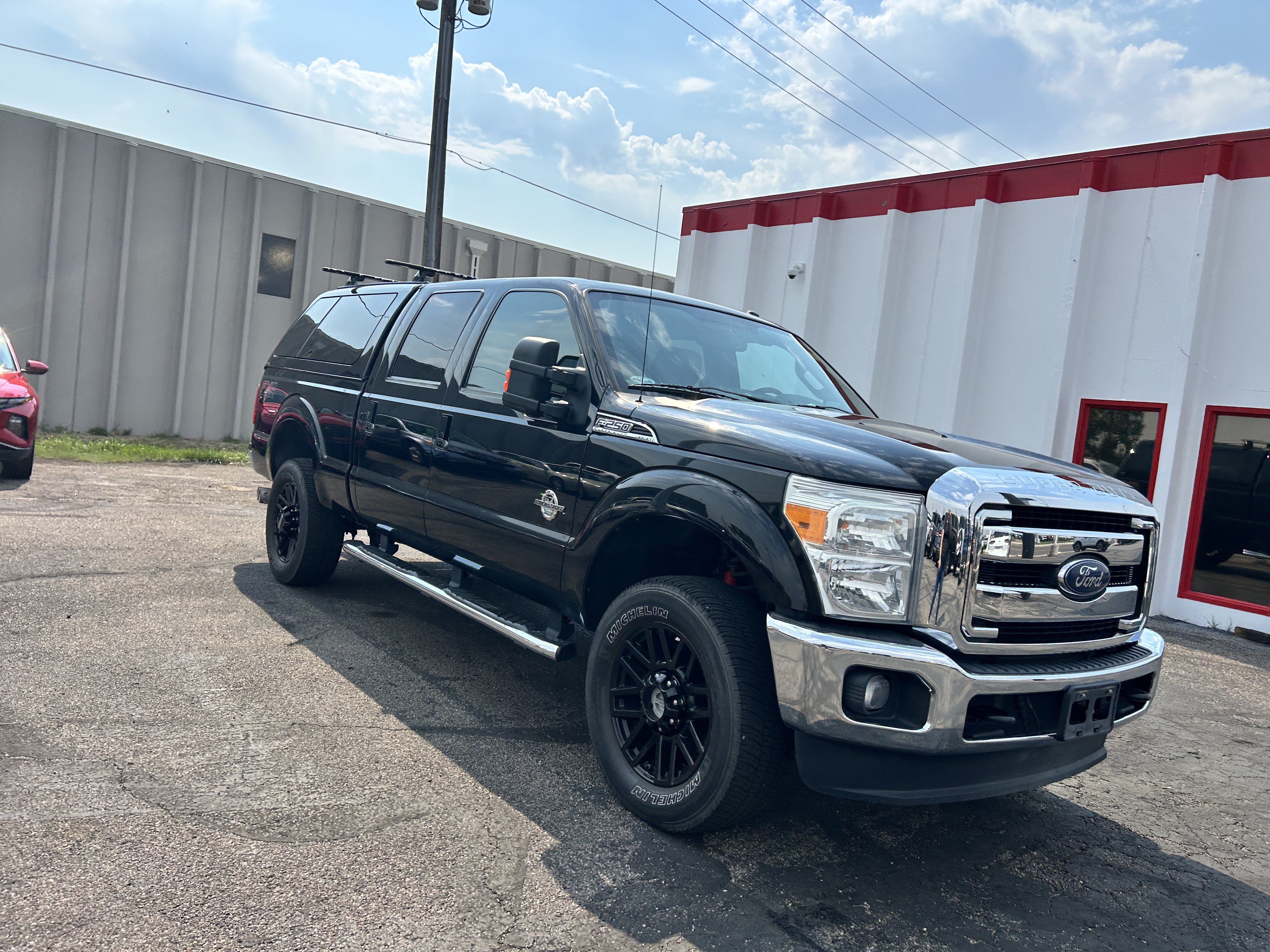 Used 2016 Ford F250 Lariat w/ Lariat Ultimate Package AWD/4WD image 7