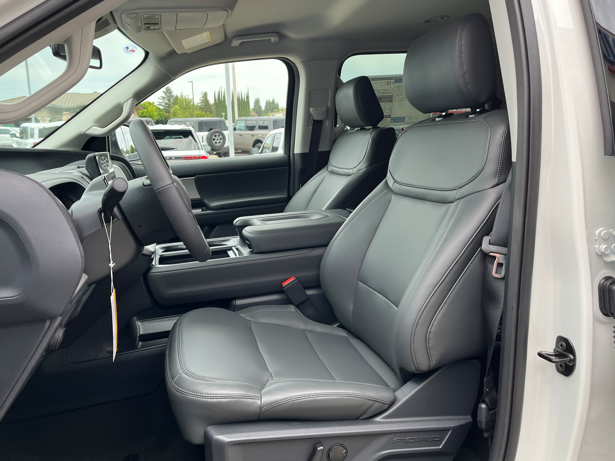 New 2027 Ford Expedition Active AWD/4WD image 6