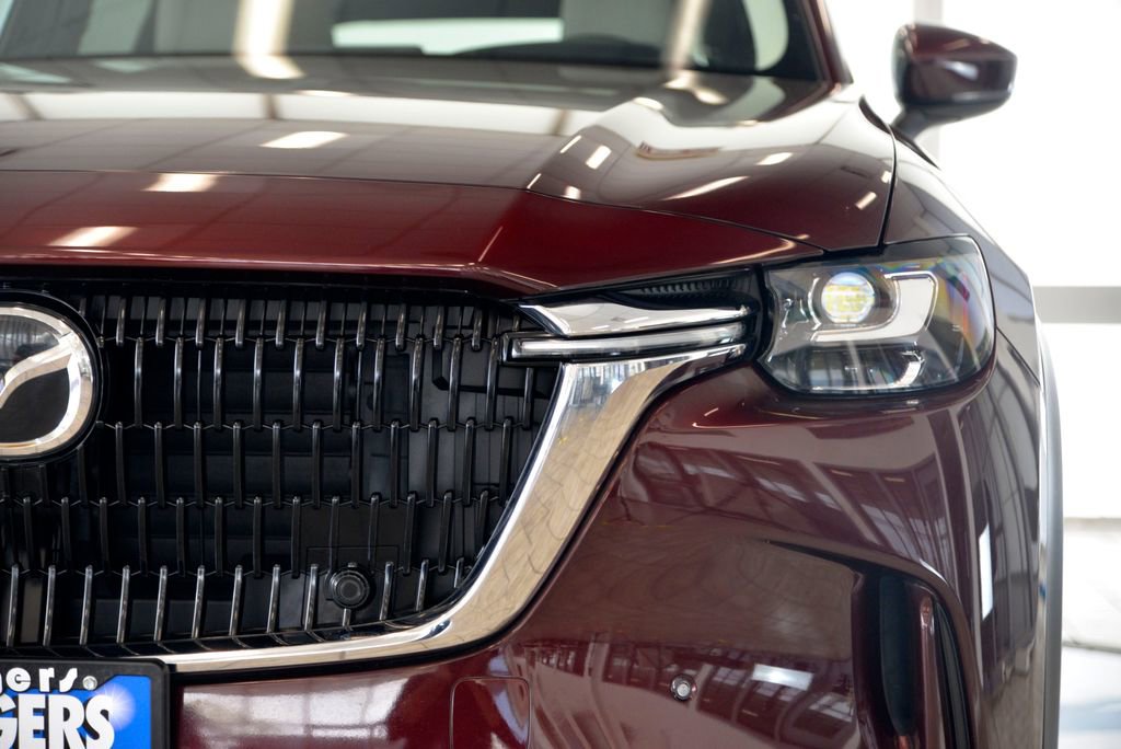 Certified 2024 MAZDA CX-90 Plug-In Hybrid w/ Premium Pkg AWD/4WD image 11
