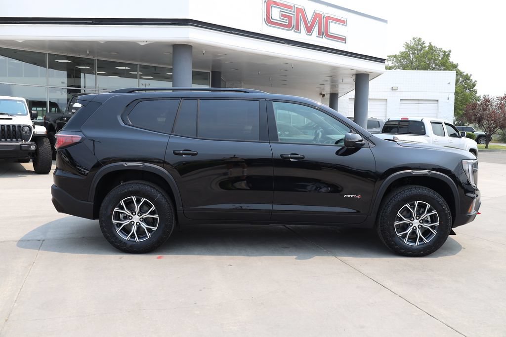 New 2026 GMC Acadia AT4 w/ Luxury Package AWD/4WD image 7