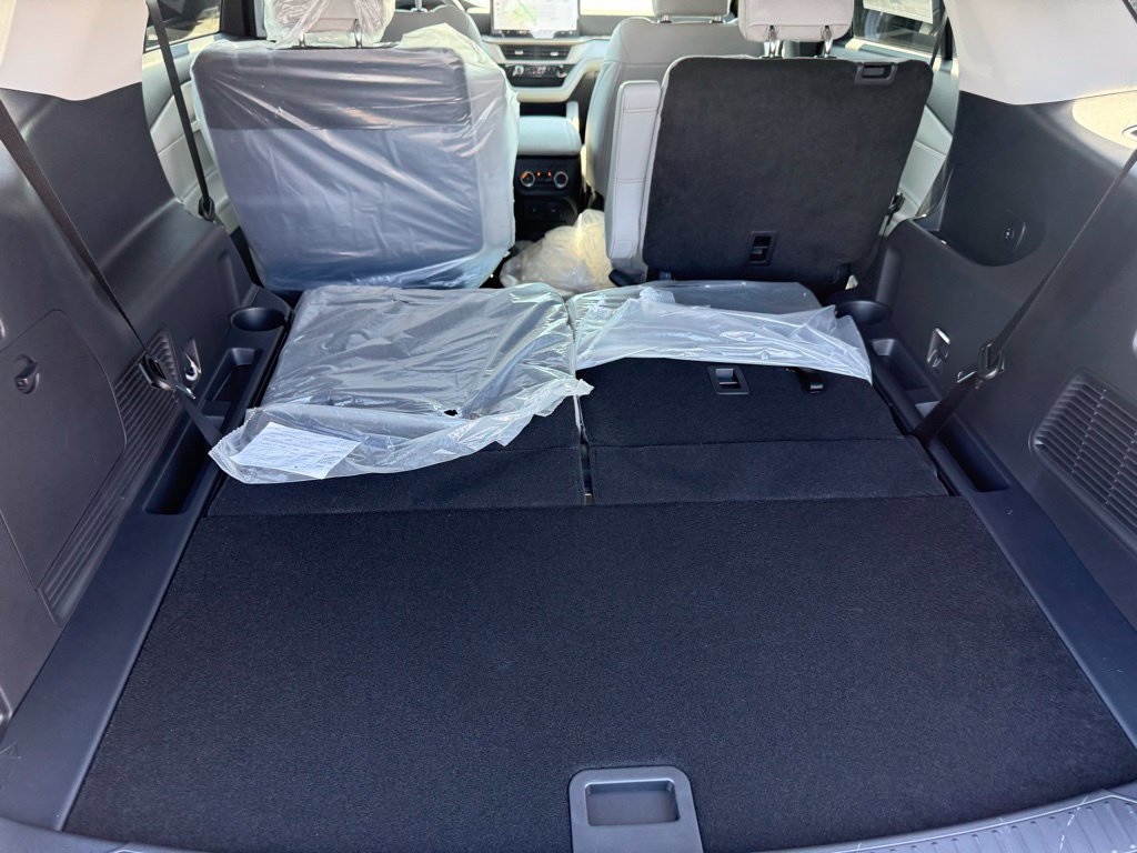 New 2026 Ford Explorer Active w/ Active Comfort Package AWD/4WD image 38
