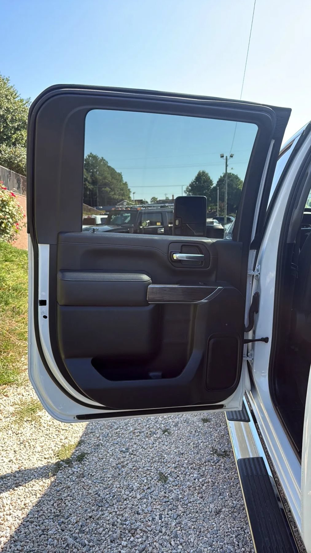 Used 2020 Chevrolet Silverado 2500 LTZ w/ LTZ Premium Package AWD/4WD image 48