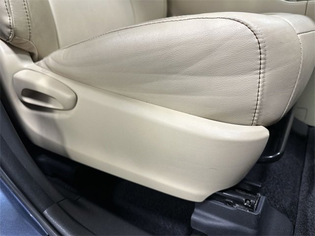 Used 2016 Toyota Highlander XLE image 32